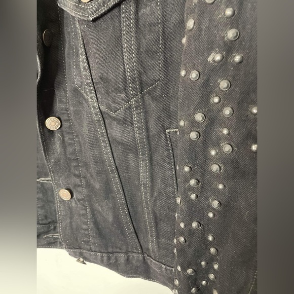 Ex boyfriend studded sleeve trucker jacket NWT - Picture 8 of 10